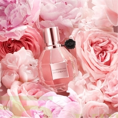 VIKTOR AND ROLF FLOWERBOMB EAU DE PARFUM